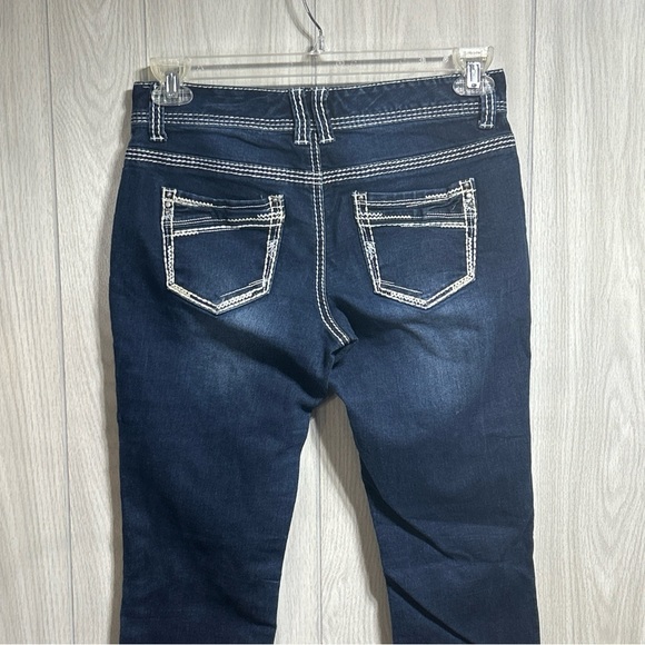 Maurices Women’s Denim Capris Size 7/8 Regular - Picture 5 of 12